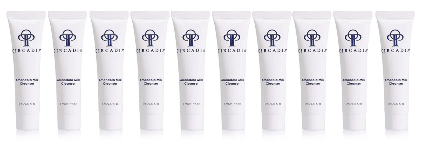 Amandola Milk Cleanser Sample 10 x 5 ml