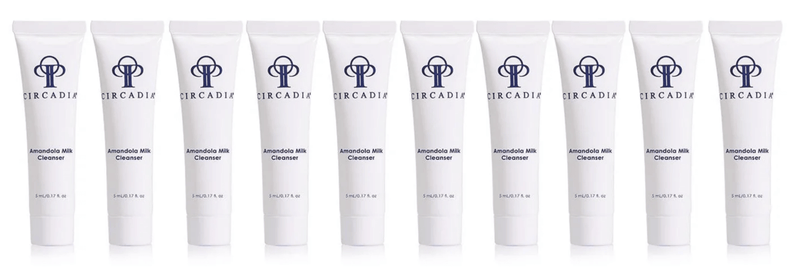 Amandola Milk Cleanser Sample 10 x 5 ml