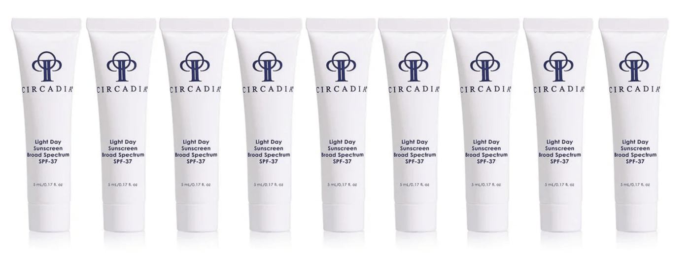 Light Day Sunscreen Sample 10 x 5 ml